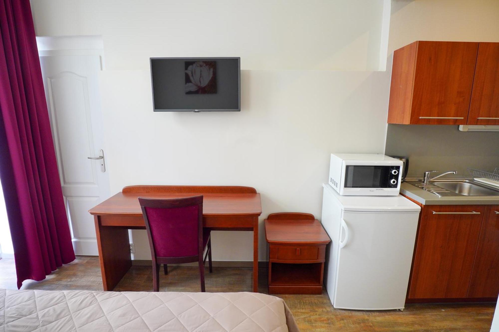 Elegant & Stylish Center Apartments! Praga Exterior foto